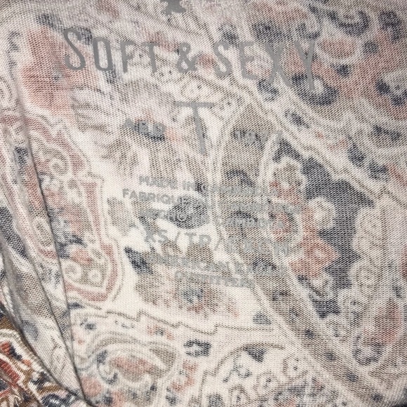 Pattern Tee - Picture 2 of 2